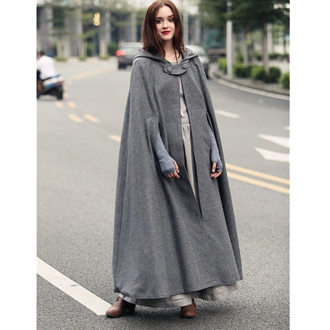 Fünffarbiger Kapuzenschal, verlängerter Halloween-Umhang, Cosplay-Mantel m300533 