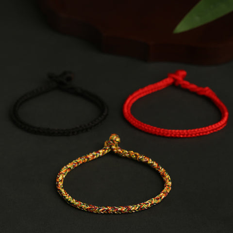 Rotes Seilarmband mit Drachenknoten und Geburtsjahr, mit handgewebten, mehrfarbigen goldenen Laufperlen, m3331243