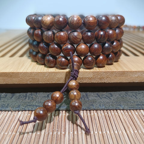Guofeng 108 Armbänder, Sandelholzperlenarmbänder, verschiedene handgehaltene chinesische Knoten-Rosenkränze m3331293