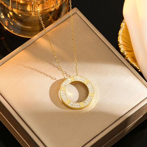 Collier en acier titane grand gâteau à anneau unique M5010674