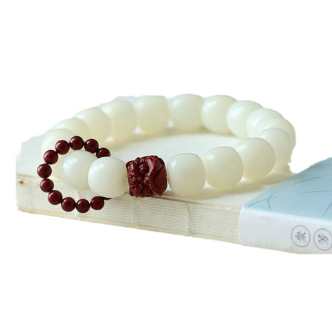Natürliches weißes Jade-Bodhi-Wurzel-Eimer-Perlenarmband Zinnober-Erwachen-Löwe-Handgelenk-Scheiben-Handspiel-Armband Weiblicher Finger-Weichlaufring m3331301