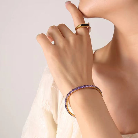 Elastisches Armband aus Titanstahl mit mehrfarbigen Zirkonen und Diamanten m3331108 