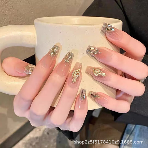 Glückliche kleine goldene Schlange, reine Handarbeit, trägt Rüstung, Flash-Diamant-Burst-Flash-Maniküre, mittleres und langes Nagelstück m3331213
