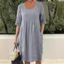 Einfarbiges Swing-Kleid mit Rundhalsausschnitt und Tasche m300060 