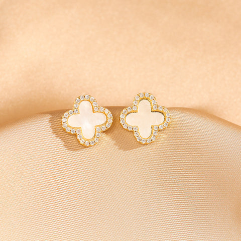 Gold-Volldiamant-Kleeblatt-Halskette für Frauen mit doppelseitigem Schwarz-Weiß-Design, minimalistische Ohrringe, Ringschmuck M5010663