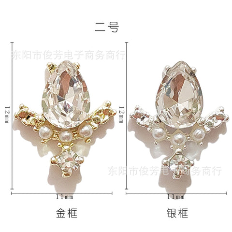Nail Art Alliage Bijoux Étoile Lune Diamant Perle Luxe Cour Diablo Baroque Ongles Autocollant Décoratif