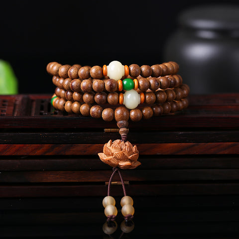 Kalimantan Adlerholz Armband, süß duftende Adlerholz Halskette, Pullover Kette, einfache Adlerholz 108 Buddha Perlen m3331317