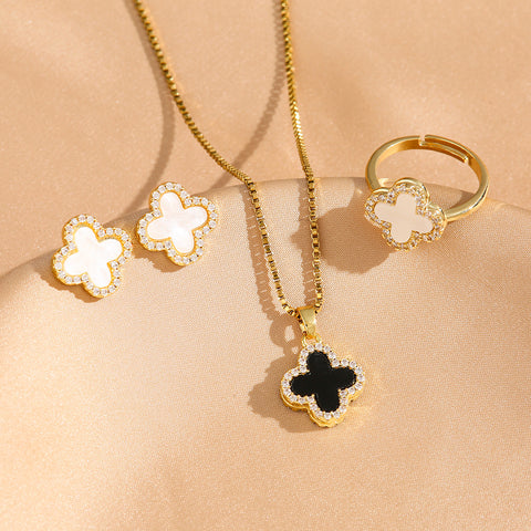 Gold-Volldiamant-Kleeblatt-Halskette für Frauen mit doppelseitigem Schwarz-Weiß-Design, minimalistische Ohrringe, Ringschmuck M5010663