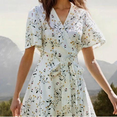 Fashion temperament V-neck floral dress m302077