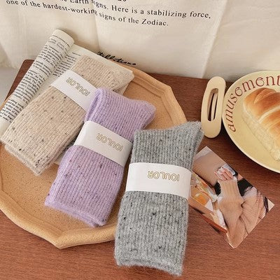 Chaussettes en cachemire à fil à pois, chaussettes mi-longues pour enfants, isolation en peluche épaissie d'automne et d'hiver, chaussettes longues en laine empilées m1915010471