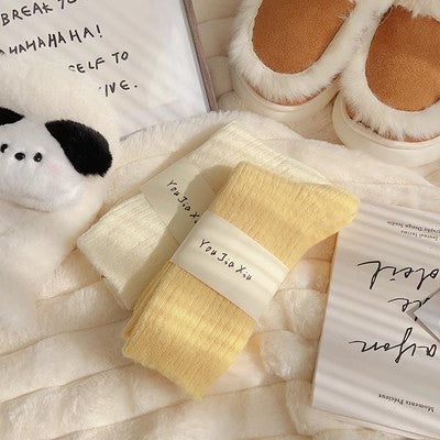 Einfarbige vertikale Plüschsocken, mittellange Kindersocken, Herbst- und Winterplüsch und verdickte Wärme, Plüschsocken im japanischen Stil, lange Wintersocken, m1915010473 