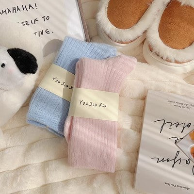 Einfarbige vertikale Plüschsocken, mittellange Kindersocken, Herbst- und Winterplüsch und verdickte Wärme, Plüschsocken im japanischen Stil, lange Wintersocken, m1915010473 