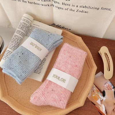 Chaussettes en cachemire à fil à pois, chaussettes mi-longues pour enfants, isolation en peluche épaissie d'automne et d'hiver, chaussettes longues en laine empilées m1915010471