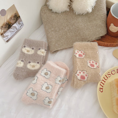 Chaussettes en laine de vison de dessin animé pour enfants en automne et en hiver avec des chaussettes de sol en fourrure épaisse et chaude et mignonne en peluche m1915010440
