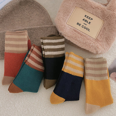 Chaussettes rayées épaissies pour chaussettes mi-longues pour enfants Instagram tendance pur coton automne et hiver isolation en peluche chaussettes longues à boucles vintage japonaises m1915010441