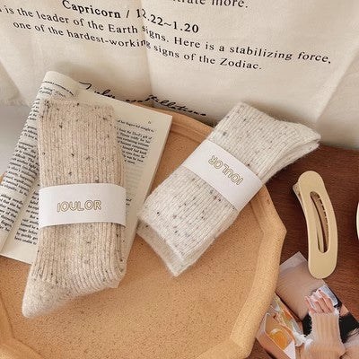 Chaussettes en cachemire à fil à pois, chaussettes mi-longues pour enfants, isolation en peluche épaissie d'automne et d'hiver, chaussettes longues en laine empilées m1915010471