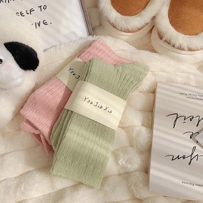 Einfarbige vertikale Plüschsocken, mittellange Kindersocken, Herbst- und Winterplüsch und verdickte Wärme, Plüschsocken im japanischen Stil, lange Wintersocken, m1915010473 